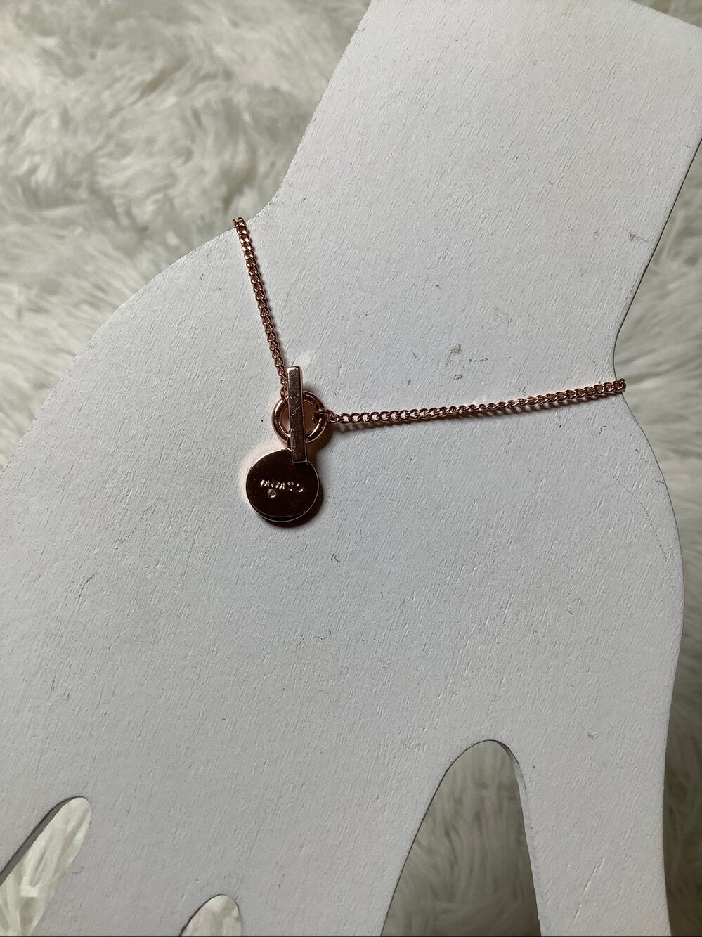Mimico Charmer Rose Gold Tone Circle Charm Thin Chain T-Bar Clasp Bracelet A6-44